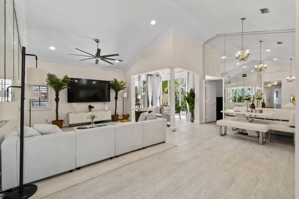 Dining room, Interior, Living room, Pendant Lights, Recessed Lighting, Wood Texture Flooring
