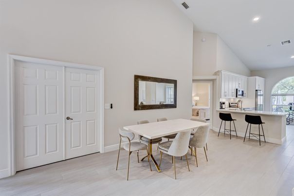 Dining room, Interior, Kitchen, Recessed Lighting, Wood Texture Flooring