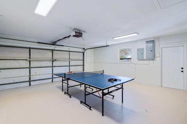 Game Room, Garage, Interior