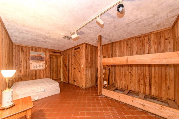 Interior, Wooden Walls