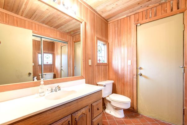 Bathroom, Interior, Wooden Ceilings, Wooden Walls