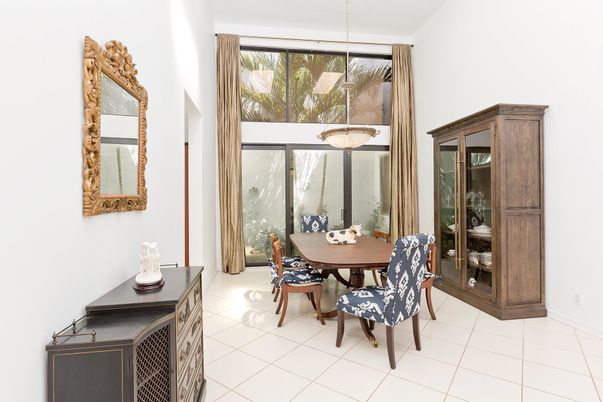 Dining room, Interior, Pendant Lights