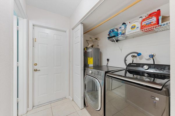 Interior, Utility Closets, Washer