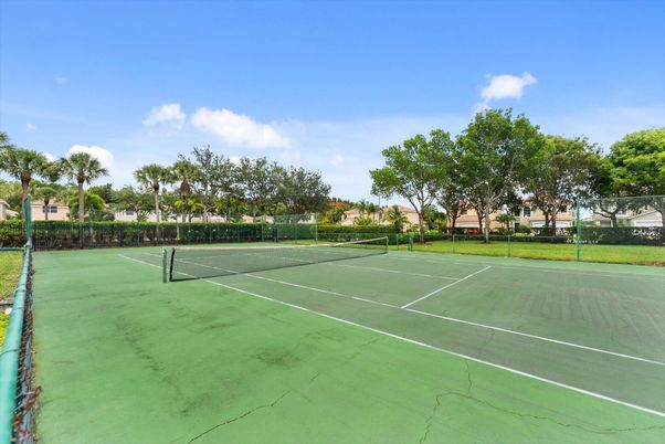 Exterior, Tennis Courts