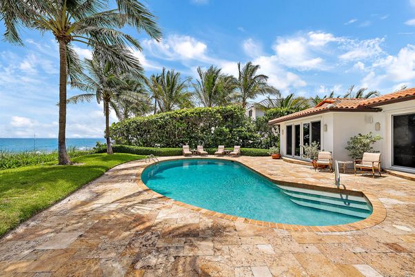 Exterior, Pool, Water
