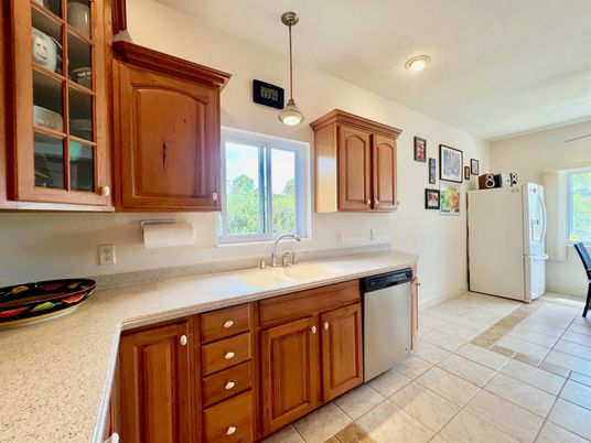 Interior, Kitchen, Pendant Lights, Recessed Lighting
