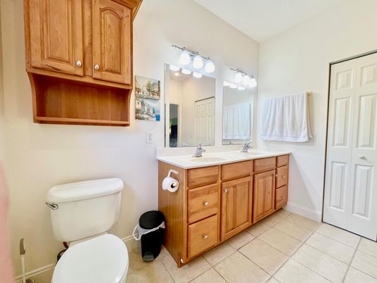 Bathroom, Dual Sink Vanities, Interior