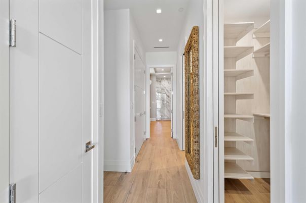Interior, Recessed Lighting, Wood Texture Flooring