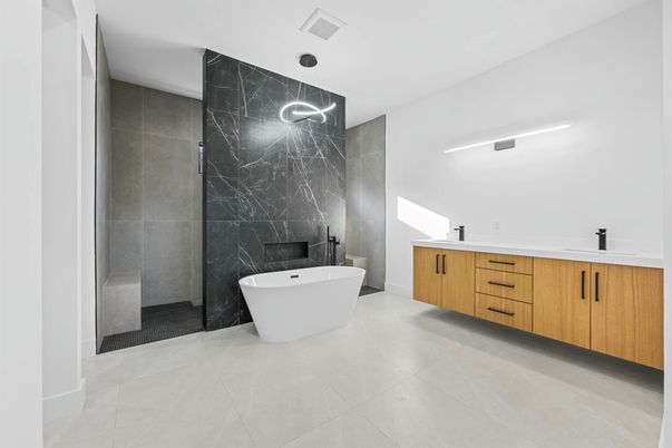 Bathroom, Dual Sink Vanities, Free Standing Baths, Interior, Marble Walls