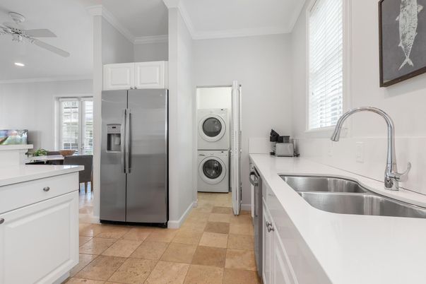 Interior, Kitchen, Recessed Lighting, Stainless Steel Appliances, Washer