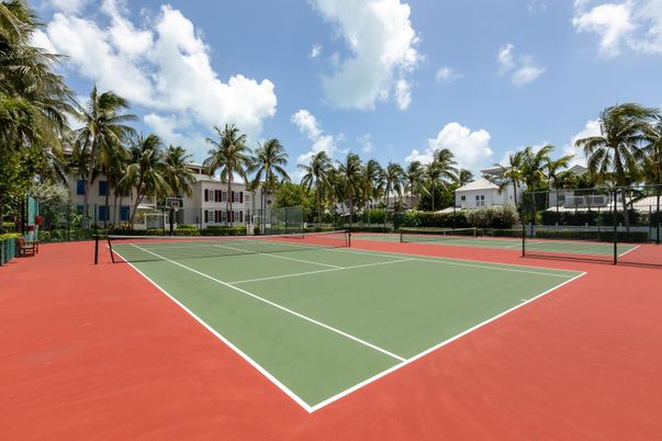 Exterior, Tennis Courts