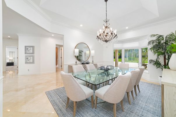 Chandelier, Dining room, Interior, Recessed Lighting