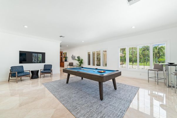 Billiard Table, Game Room, Interior, Recessed Lighting