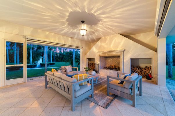 Fireplace, Interior, Living room