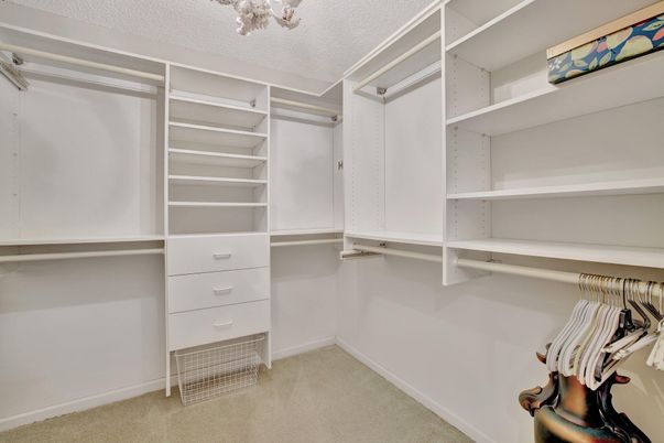 Interior, Walk-in Closets