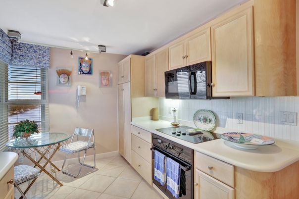 Dining room, Interior, Kitchen