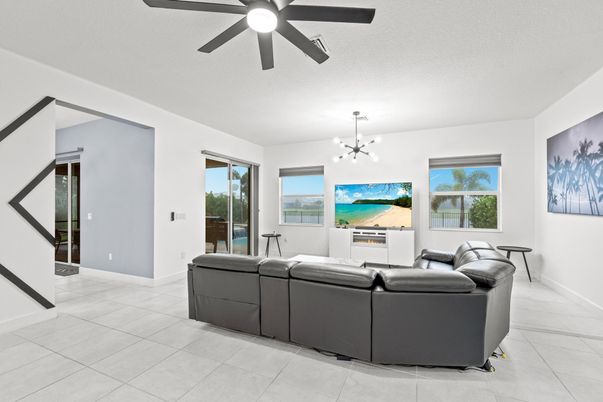 Interior, Living room, Pendant Lights