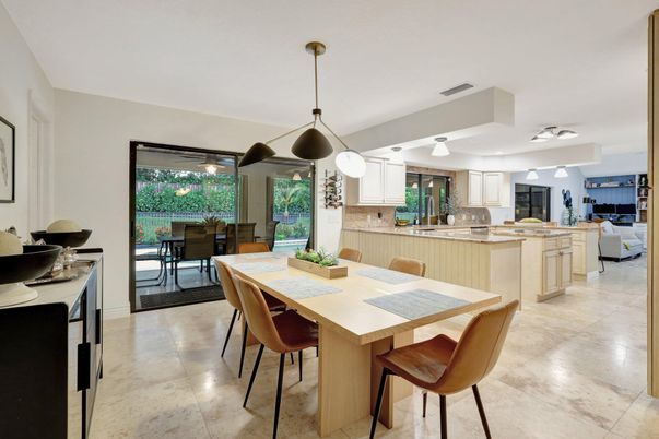 Dining room, Interior, Kitchen, Pendant Lights