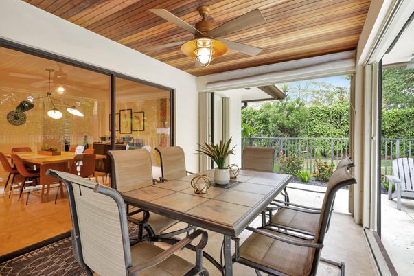 Dining room, Interior, Sun Room, Wooden Ceilings
