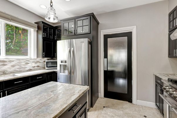 Interior, Kitchen, Pendant Lights, Recessed Lighting, Stainless Steel Appliances