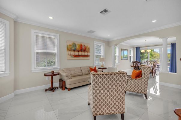 Chandelier, Dining room, Interior, Living room, Recessed Lighting