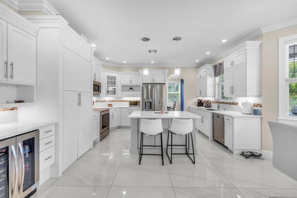 Interior, Kitchen, Pendant Lights, Recessed Lighting, Stainless Steel Appliances