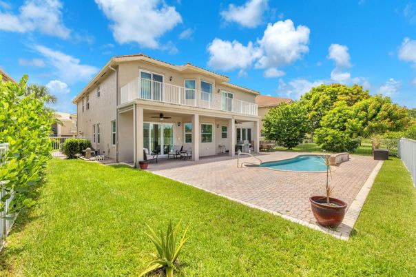 Backyard, Exterior, Pool