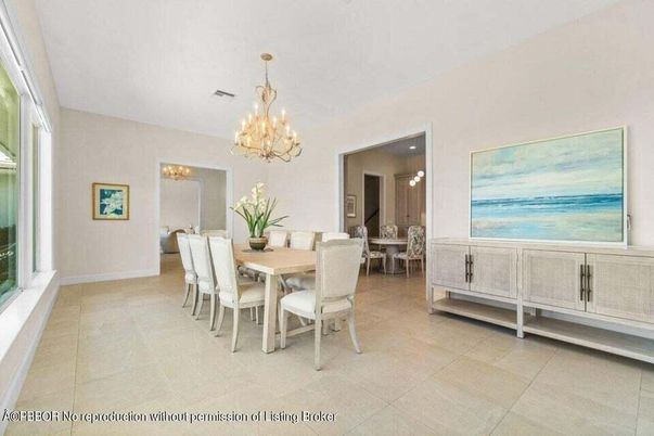 Chandelier, Dining room, Interior