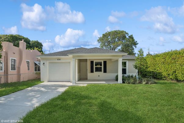 Attached, Backyard, Exterior, Facade, Ranch