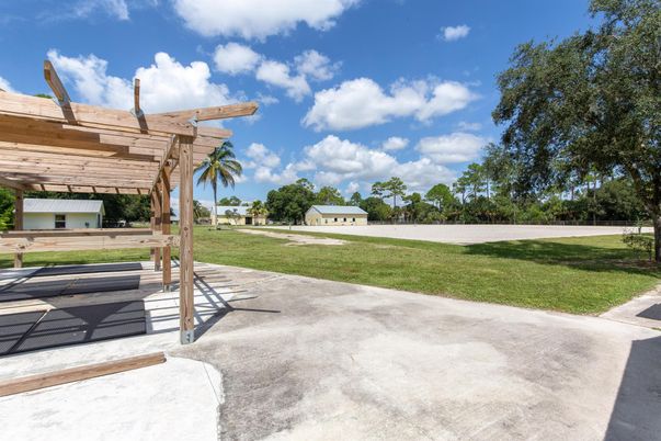 Backyard, Detached Garage, Exterior