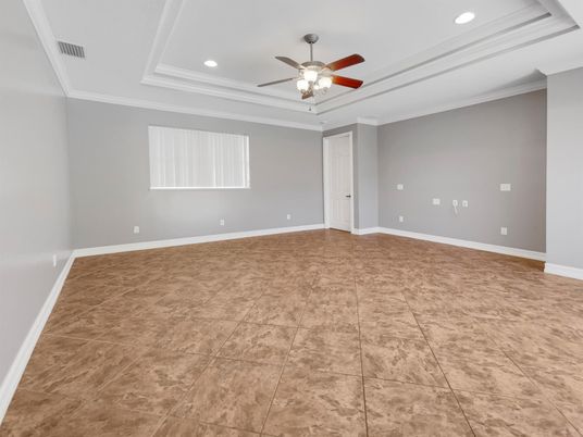 Empty room, Interior, Recessed Lighting