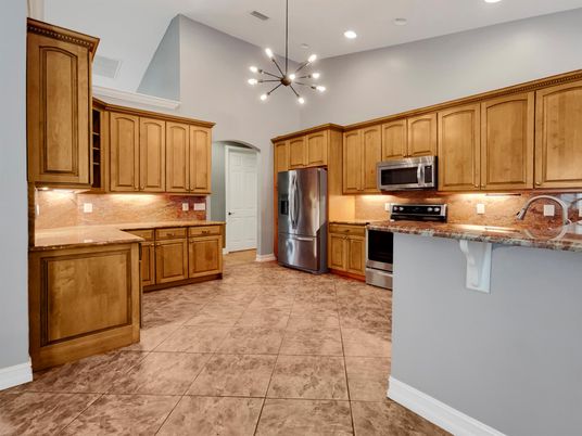 Interior, Kitchen, Pendant Lights, Recessed Lighting, Stainless Steel Appliances