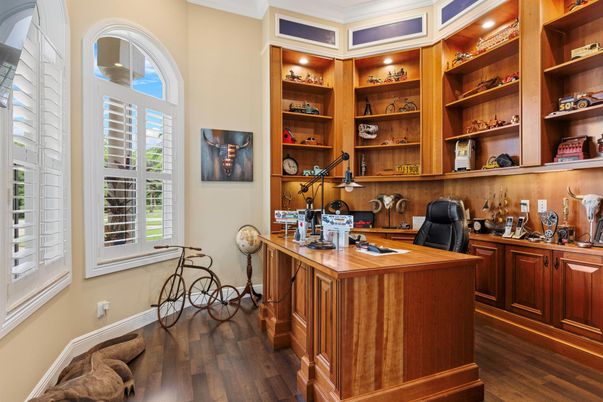 Home Office, Interior, Recessed Lighting, Wood Texture Flooring