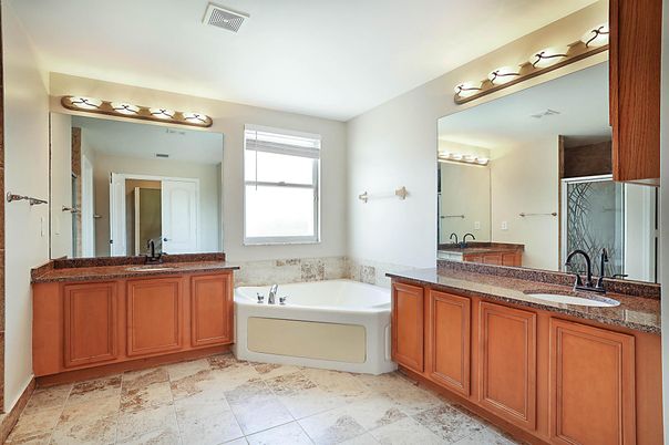 Bathroom, Dual Sink Vanities, Interior