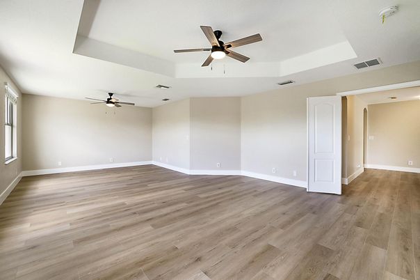 Empty room, Interior, Recessed Lighting, Wood Texture Flooring