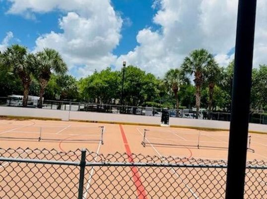 Exterior, Tennis Courts
