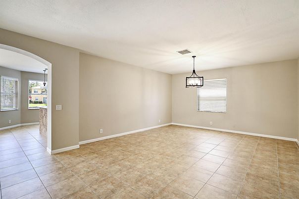 Empty room, Interior, Pendant Lights