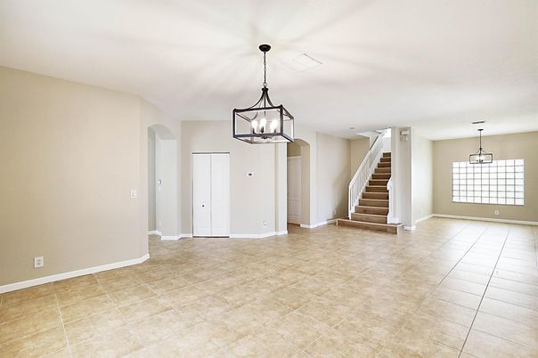 Empty room, Interior, Pendant Lights