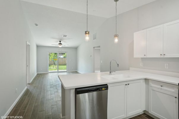 Interior, Kitchen, Pendant Lights, Wood Texture Flooring