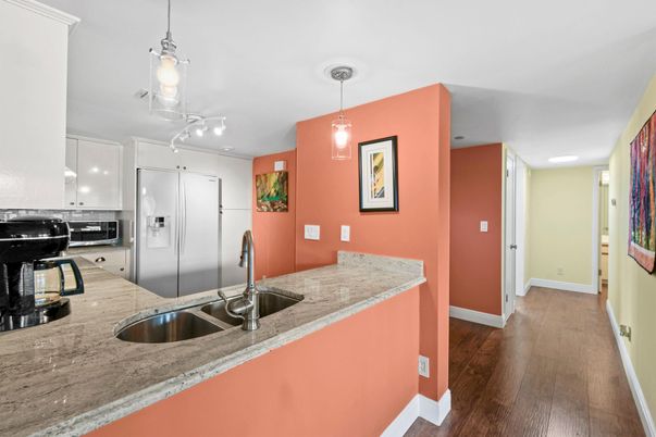 Interior, Kitchen, Pendant Lights, Recessed Lighting, Wood Texture Flooring