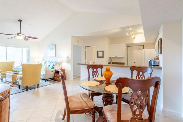 Dining room, Interior, Kitchen, Living room