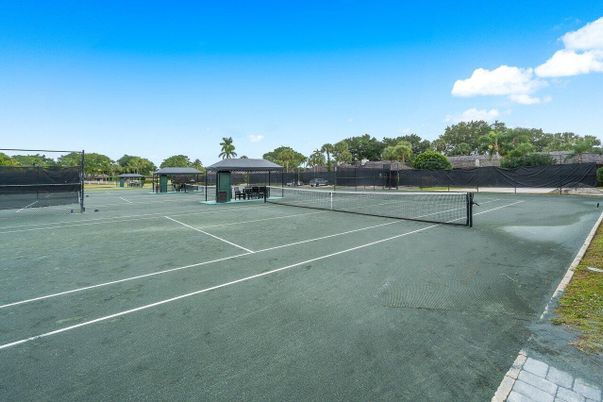Exterior, Tennis Courts