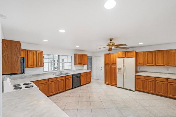 Interior, Kitchen, Recessed Lighting