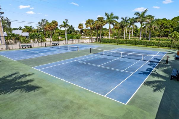 Exterior, Tennis Courts