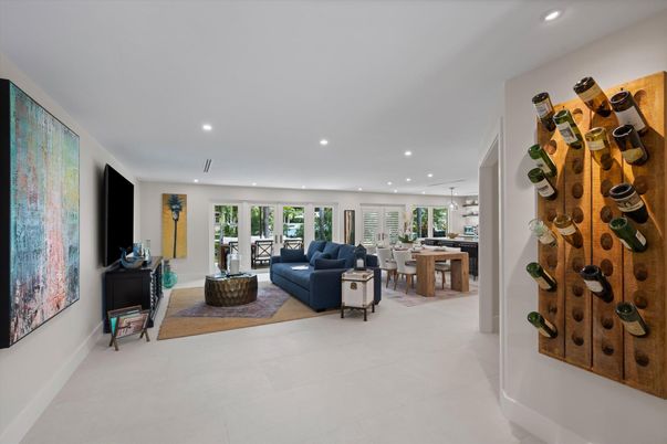 Dining room, Interior, Living room, Pendant Lights, Recessed Lighting