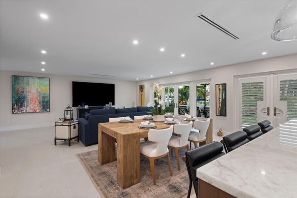 Dining room, Interior, Living room, Recessed Lighting