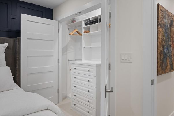 Interior, Walk-in Closets