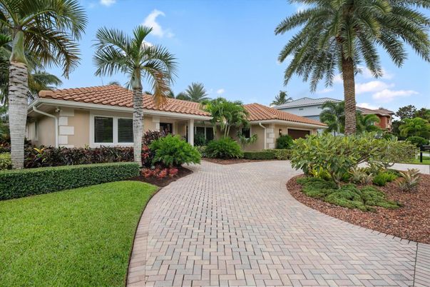 Backyard, Exterior, Facade, Mediterranean