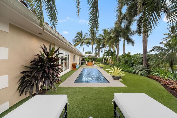 Backyard, Exterior, Pool