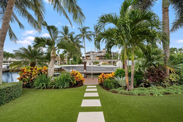 Backyard, Exterior, Water